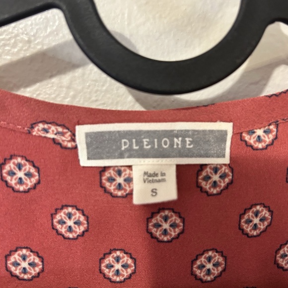 Pleione Rust Red Long Sleeve Blouse - Picture 4 of 4